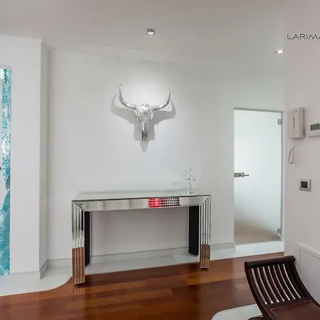 アパート Larimar Penthouse