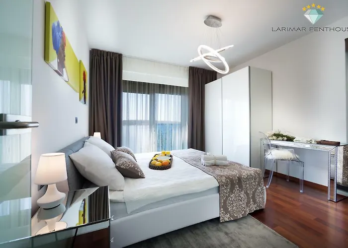 Larimar Penthouse Lejlighed